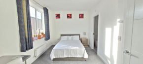 Spacious Double room with private bathroom